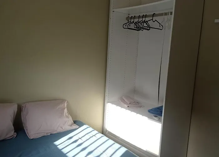 Apartamento, Dos Dormitorios, Tipo Atico Cerca Del Centro *