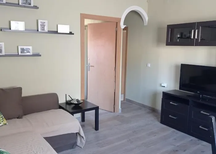 Apartamento, Dos Dormitorios, Tipo Atico Cerca Del Centro